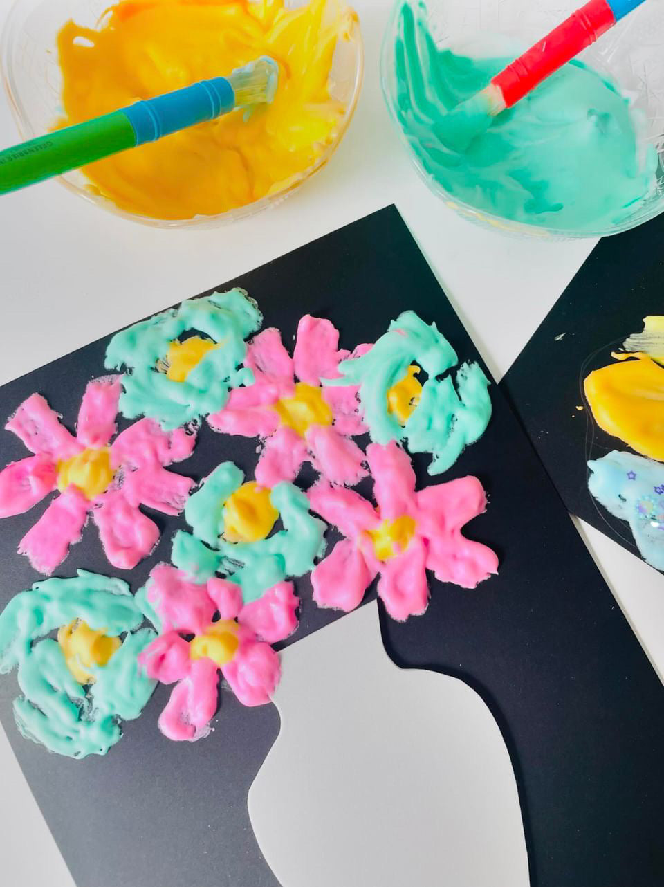 May Flower & Puffy Paint Class - May 19th
