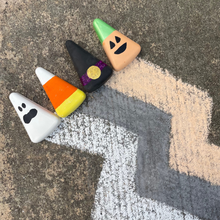 Load image into Gallery viewer, TWEE Halloween Spooktacular Handmade Sidewalk Chalk
