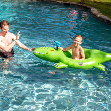 Load image into Gallery viewer, Water Blaster Gator Style Pool Floatie
